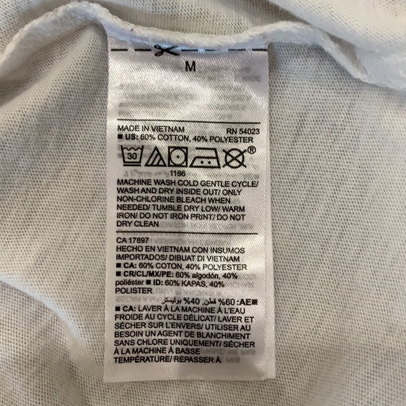 {Old Navy}Mens Sz M White Bah Hum Pug T-shirt - Picture 4 of 4